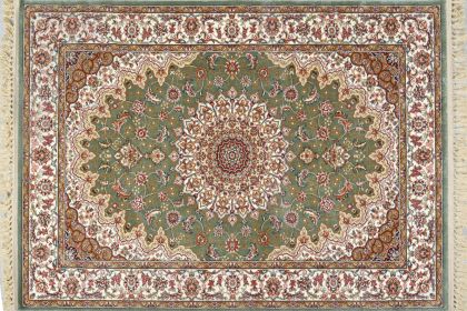 Regal 4 x 6 Green and Ivory Isfahan Design
