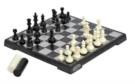 G.S.I. Sports 99929 Basecamp Magnetic Chess & Checkers